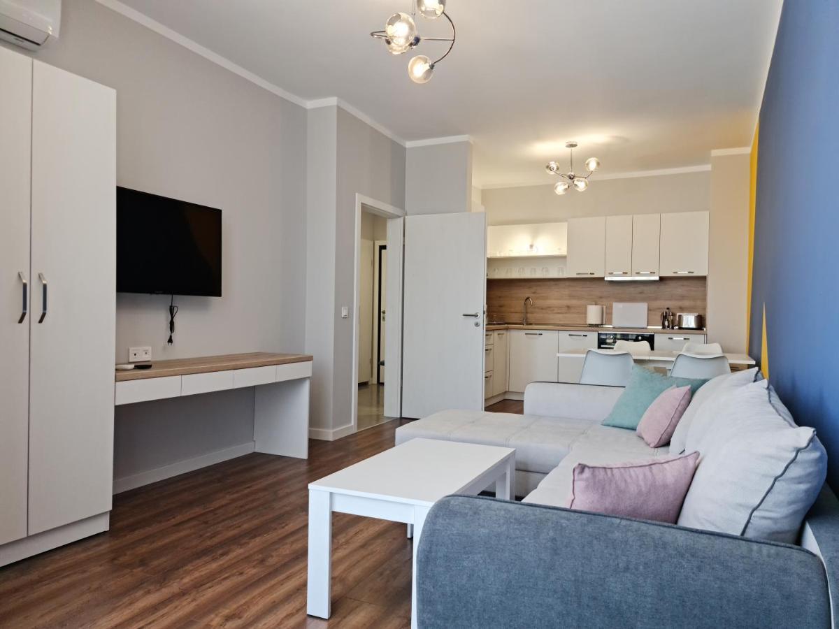 Raya Apartment Atlantis Atmosphere Burgas City Eksteriør billede